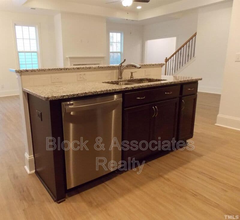 Wake Forest House: 2940 Thurman Dairy Loop