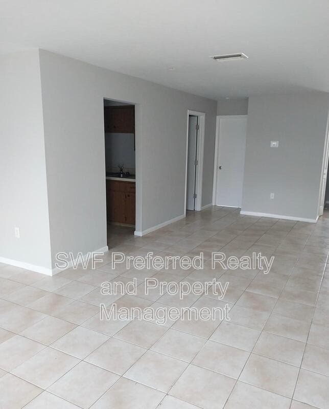 cape coral Condo: 1418 Southeast 8th Terrace