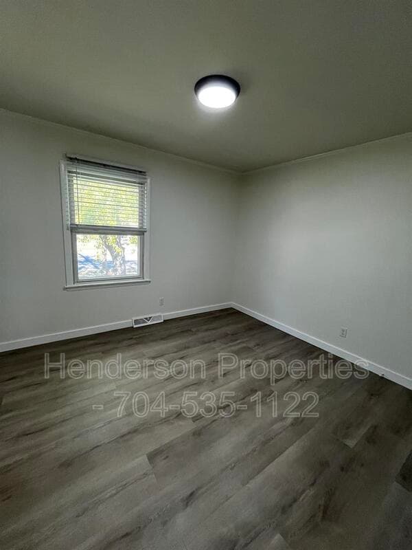 Charlotte House: 2413 Alleghany Street