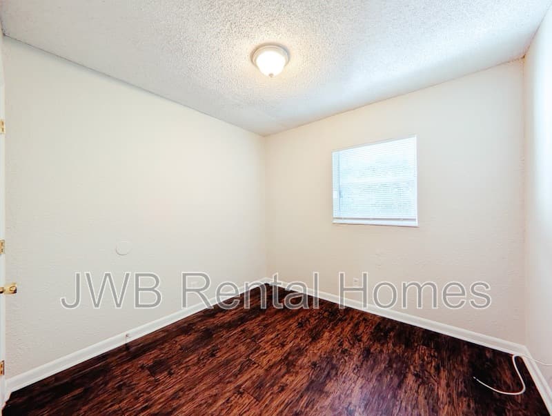 Jacksonville Townhome: 1834 Broadway Ave