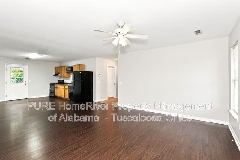 Tuscaloosa House: 2200 Harrison Street