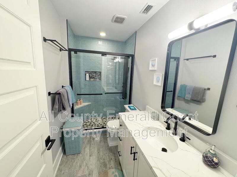 Destin Condo: 211 Durango Road