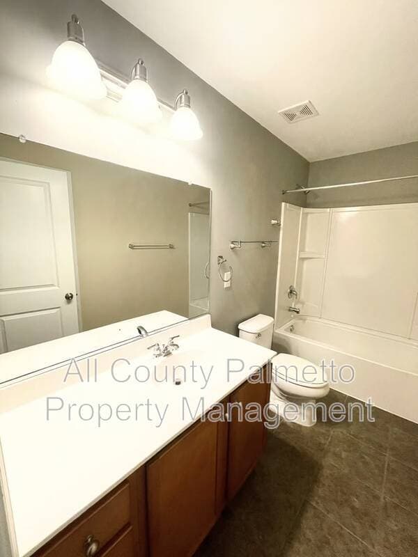 Mount Pleasant House: 3639 Bagley Dr