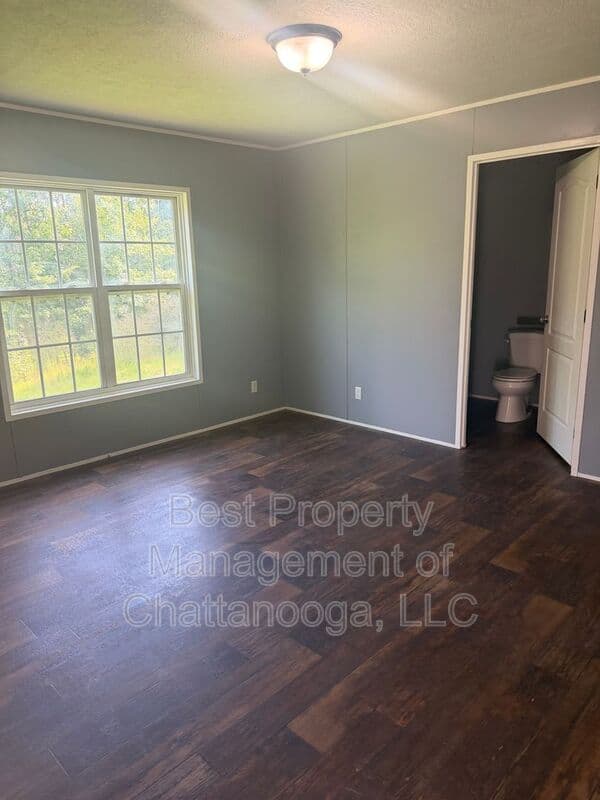 Lafayette House: 1375 Shinbone Rd