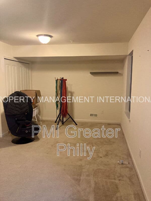 Fairless Hills House: 106 Mercer Ct