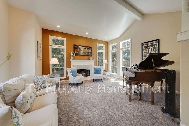 El Dorado Hills House: 4210 Mepham Court