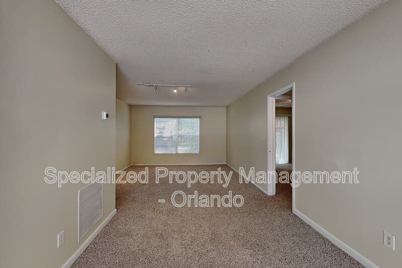 Kissimmee Townhome: 1717 Michigan Ave