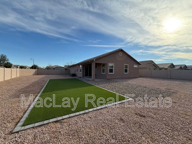 San Tan Valley House: 2372 E. Dust Devil Dr.
