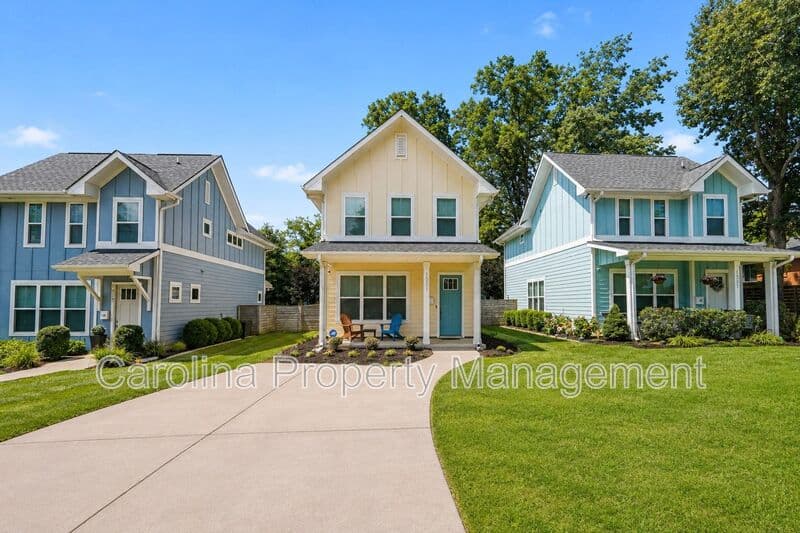 Charlotte House: 1521 Walton Rd