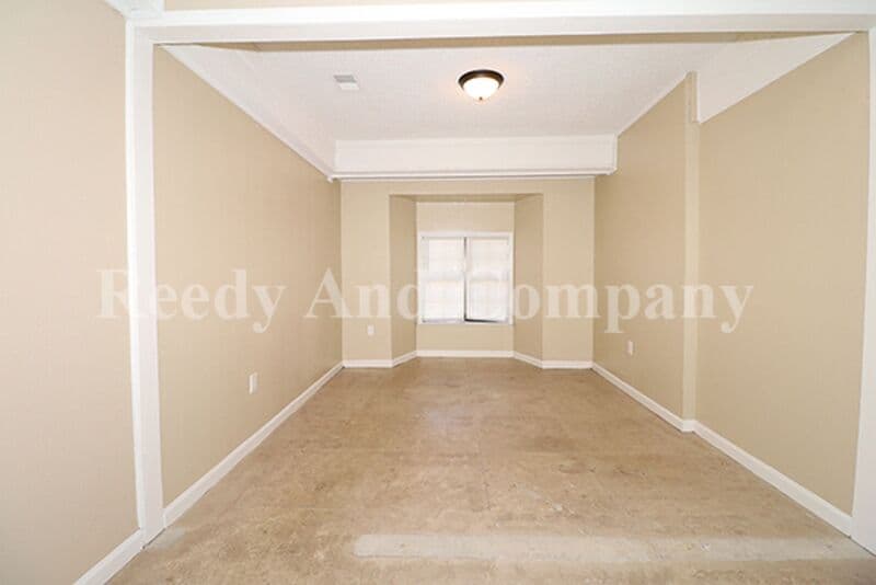 Horn Lake House: 3285 Mayfair Dr