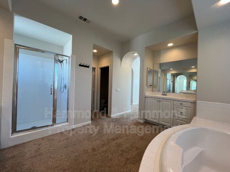 Simi Valley House: 5552 Evening Sky Dr
