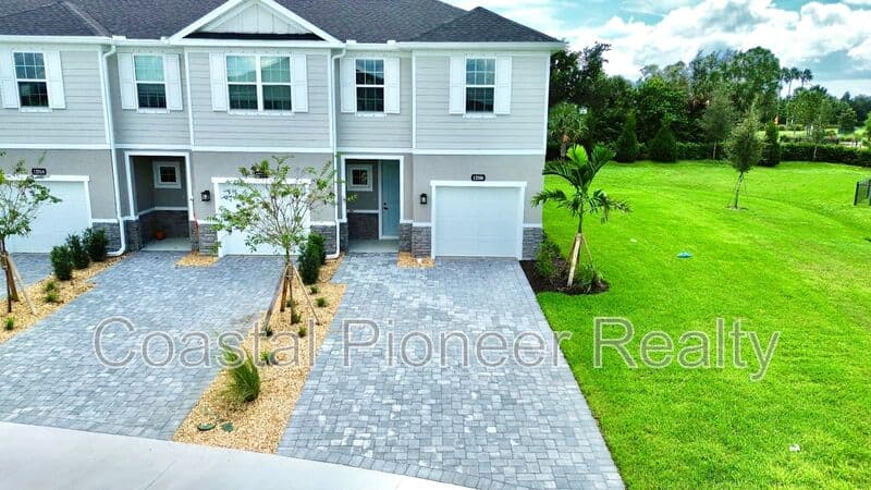 Lakewood Ranch House: 12506 Amber Creek Cir