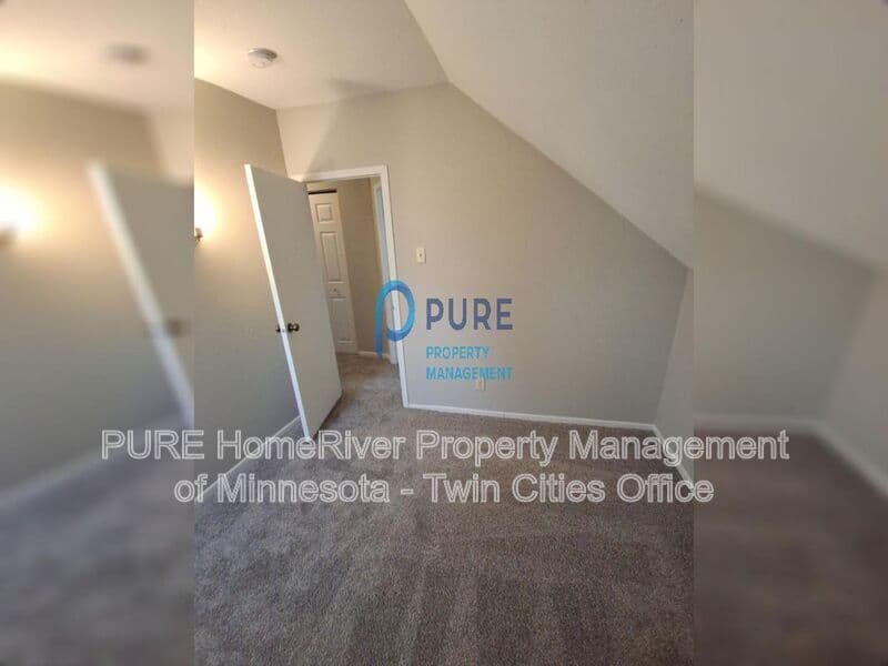 Saint Paul House: 885 Conway St