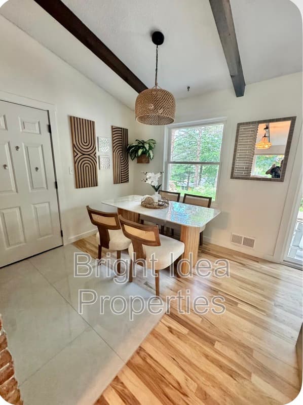 Saint Paul House: 896 Hadley Lane North