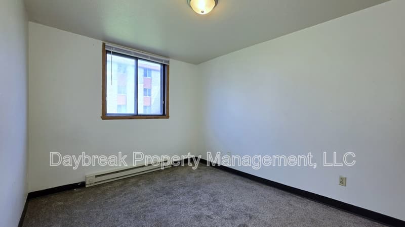 Moorhead Condo: 2408 3rd Avenue North - 6