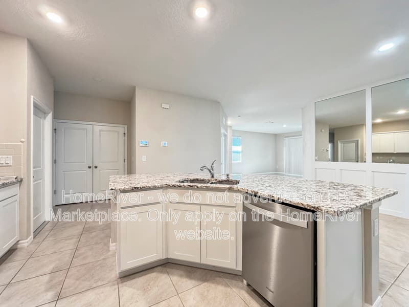 Wesley Chapel Condo: 7899 Stonebrook Cir