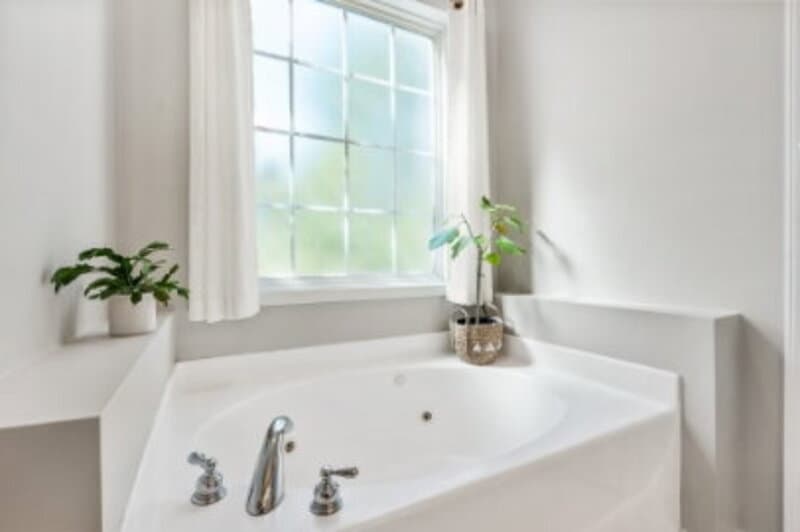 Pinehurst House: 190 Diamondhead Drive South