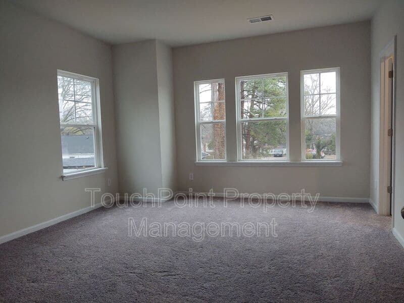 Gastonia Townhome: 1113 Verdigris Dr