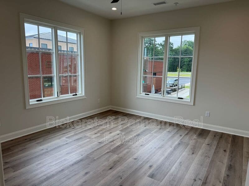 Columbus Condo: 6801 River Rd Building I