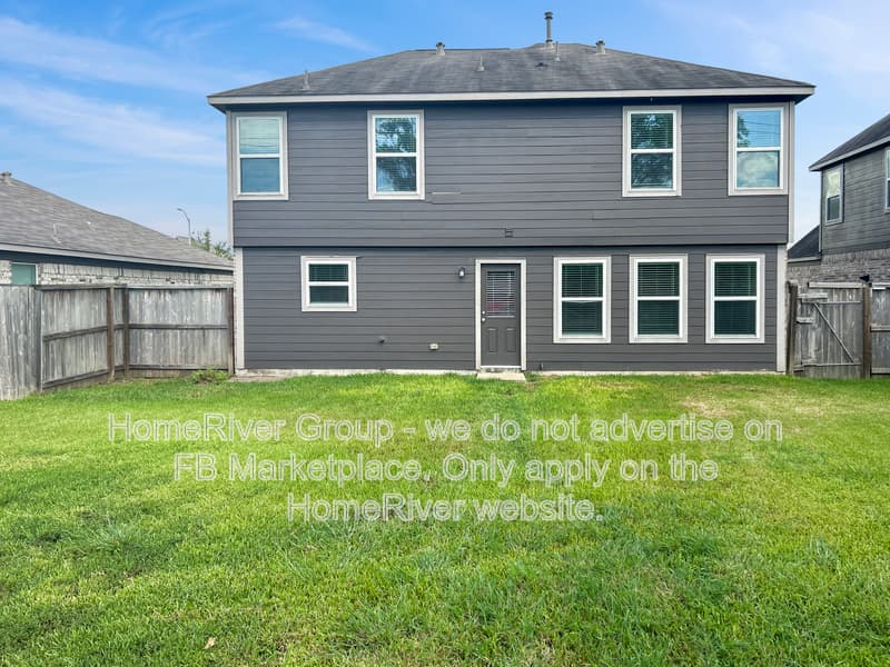 Rosharon House: 8722 Dairy Farm Trl