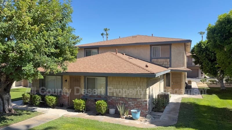 Palm Desert Condo: 72670 Thrush Rd