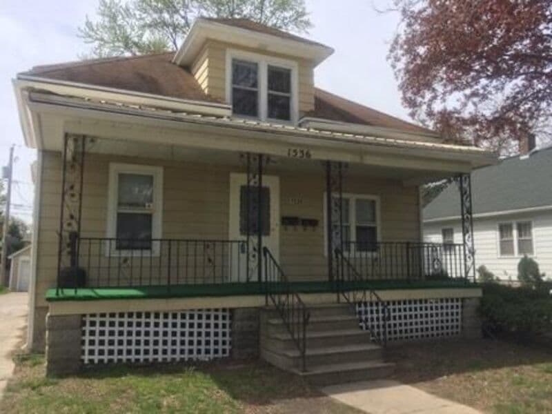 Green Bay Condo: 1536 Cedar Street - Lower