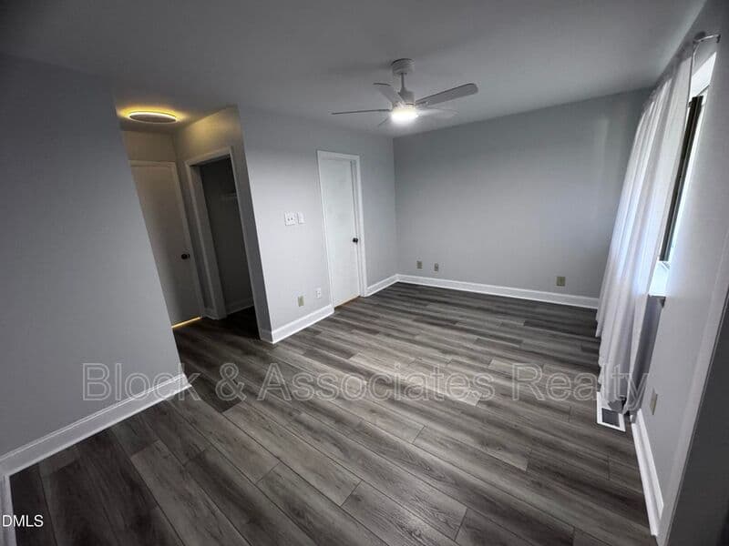 Raleigh House: 1238 Teakwood Pl