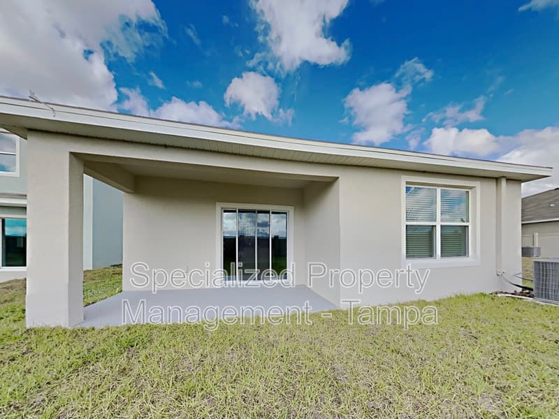 Wesley Chapel House: 31260 Penny Surf Loop