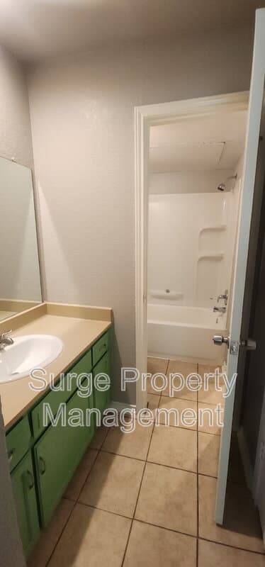 Fort Worth Condo: 6721 Loma Vista Drive