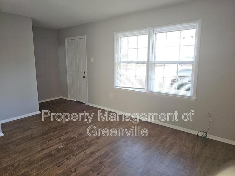 Greenville Condo: 6526 White Horse Rd