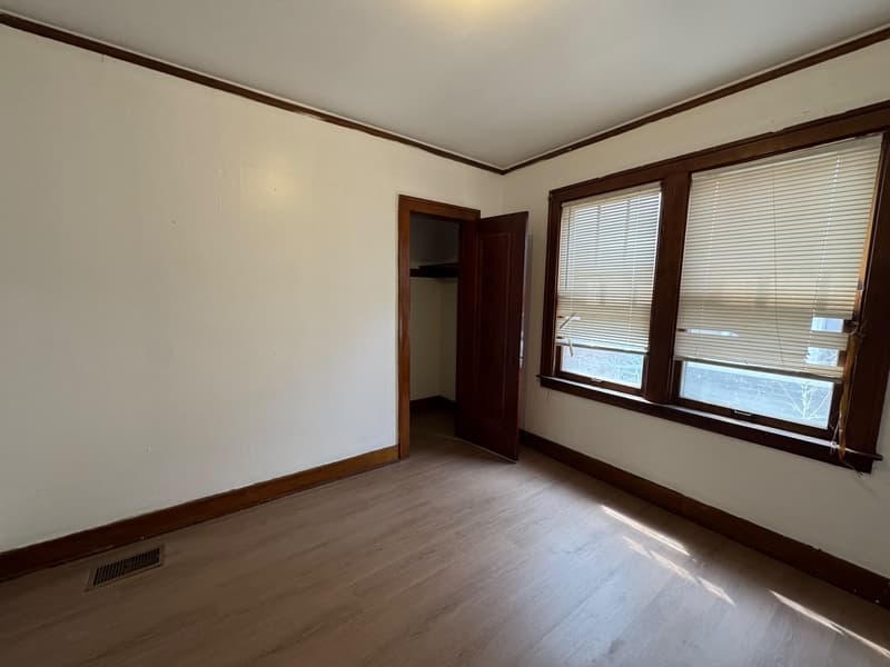 Detroit House: 11125 Cloverlawn Avenue