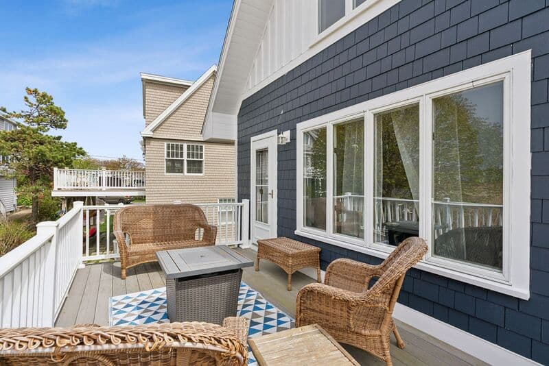 Wells House: 572 Ocean Avenue