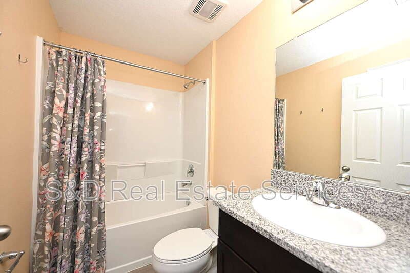 Lakeland House: 5511 Arlington River Drive