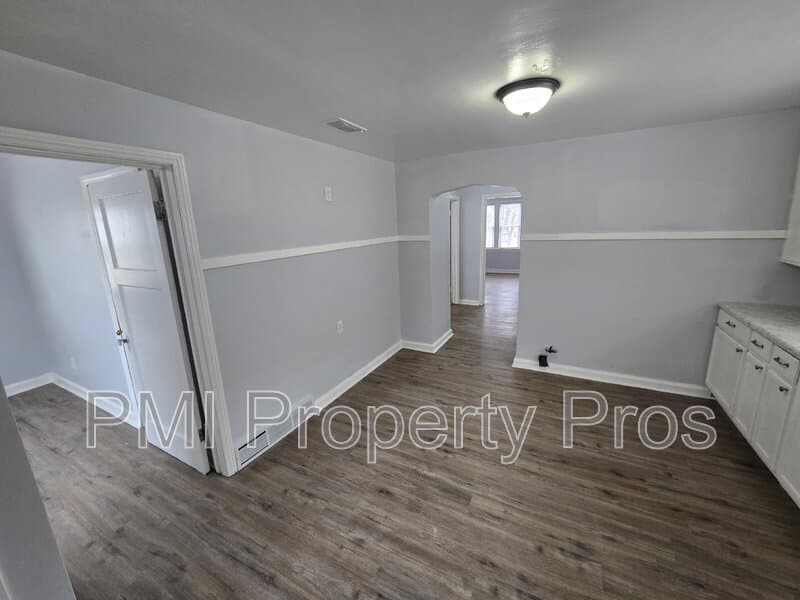 Milwaukee Condo: 3897 North 5th Street