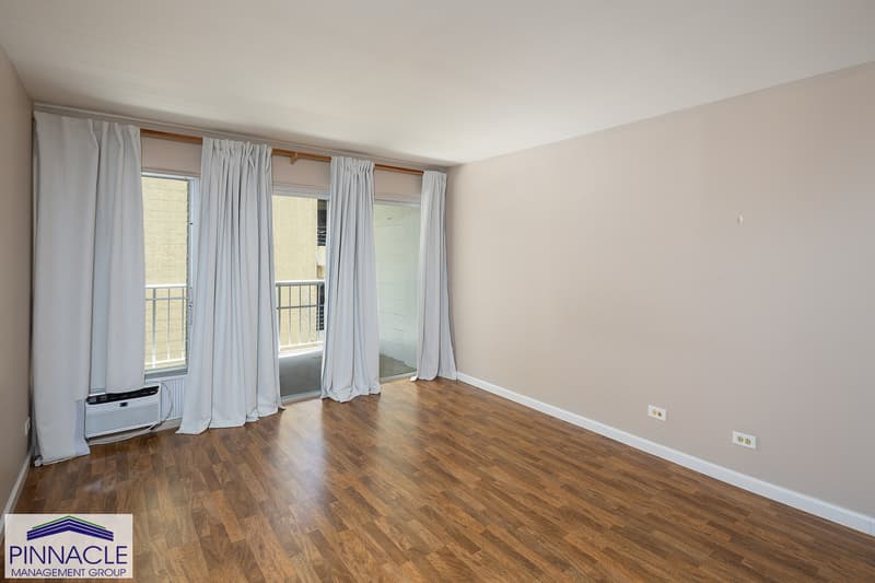 Honolulu Condo: 1658 Liholiho St. #304