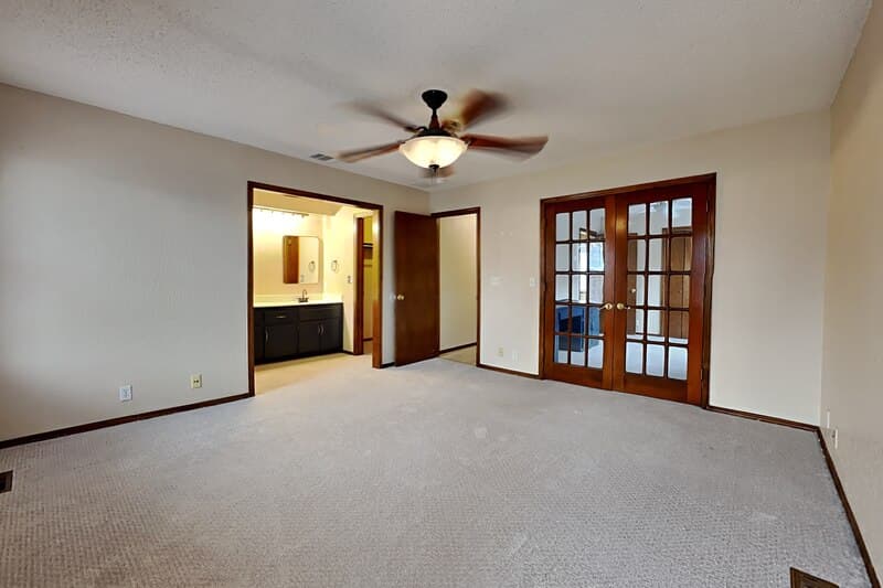 Edmond House: 2200 Sandy Creek Trl