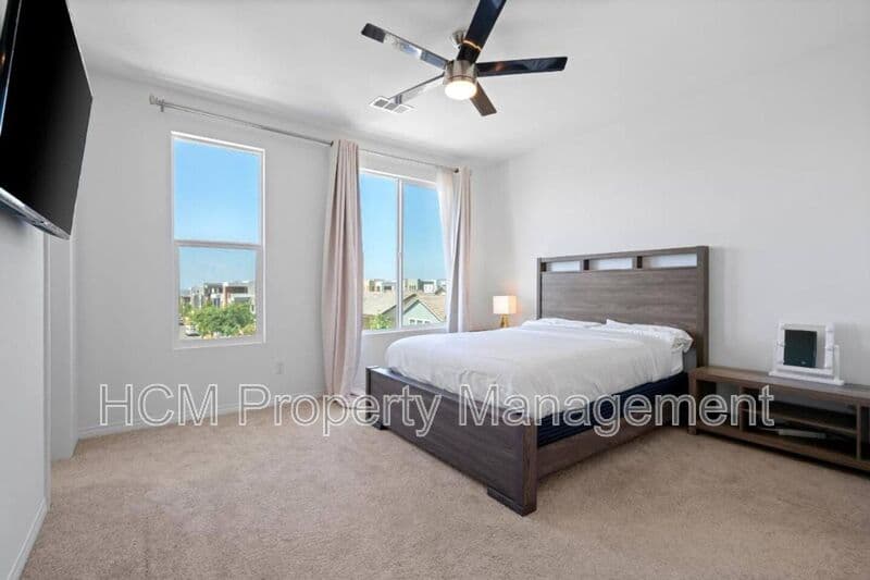 Irvine House: 102 Keeper