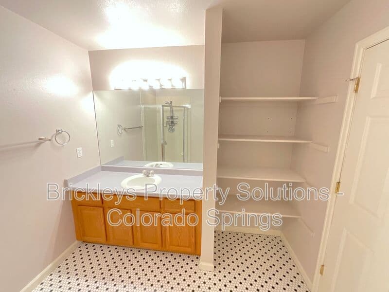Colorado Springs Townhome: 3987 Aspen Leaf Pt