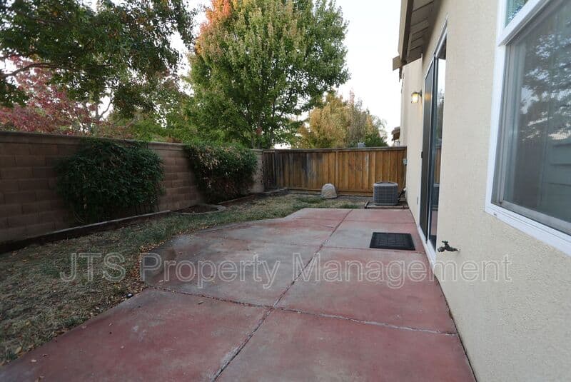 West Sacramento House: 4046 Martis Street