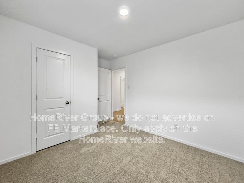 Baytown House: 6019 Standpiper Loop