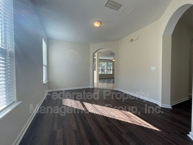 ST AUGUSTINE House: 3125 EAST BANISTER RD.