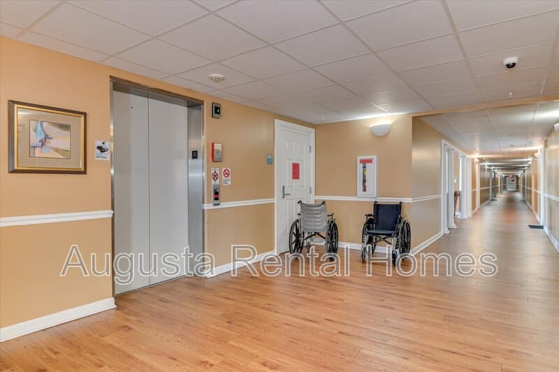 Augusta Condo: 1425 Lee Beard Way Unit 109