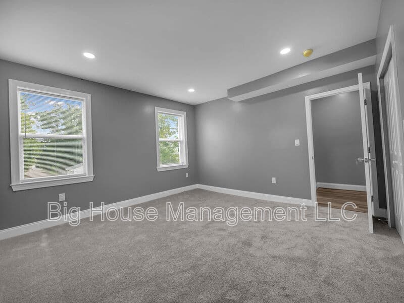 Baltimore Condo: 4806 Liberty Heights Ave