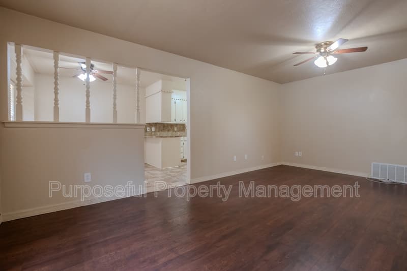 Norman House: 202 Stanton Drive