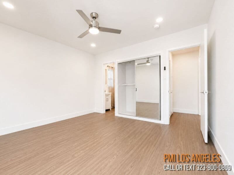 Huntington Park House: 6509 State Street