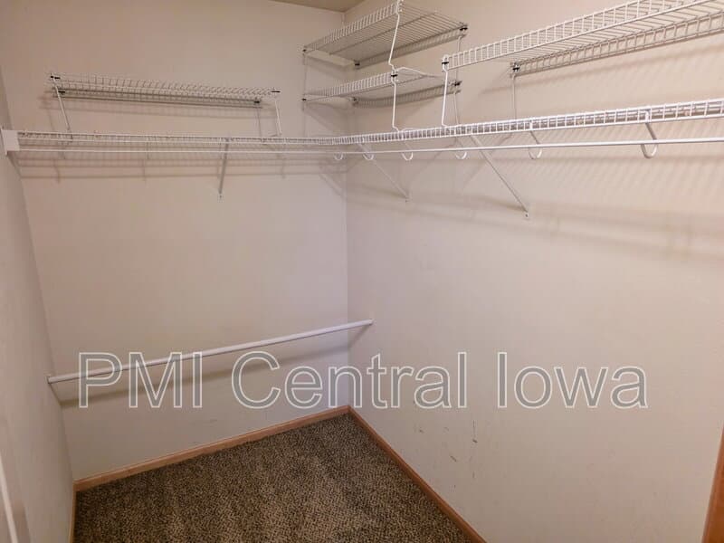 Johnston Townhome: 5570 Boston Ct