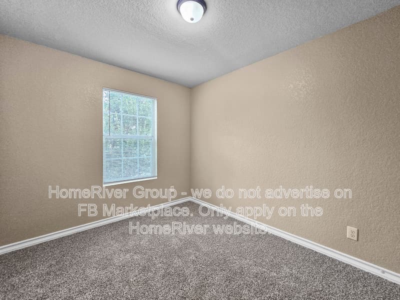 San Antonio House: 6322 Attucks Ln
