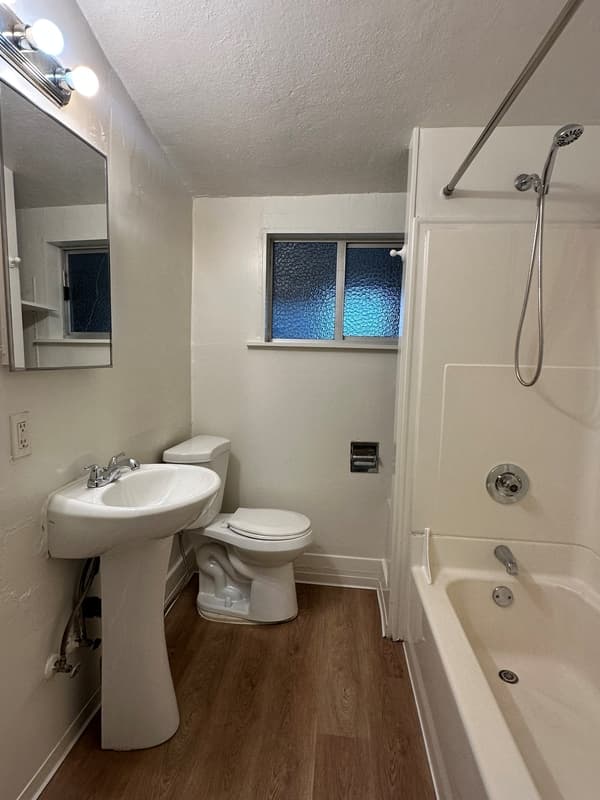 Seattle Condo: 3837 23rd Ave SW - 4