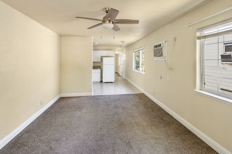 Sacramento Condo: 3624 2nd Avenue