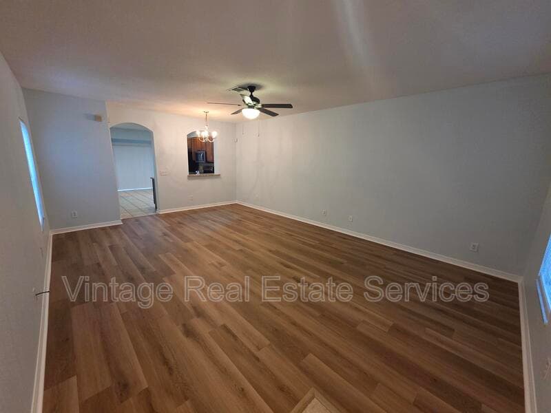 Riverview House: 12226 Foxmoor Peak Dr